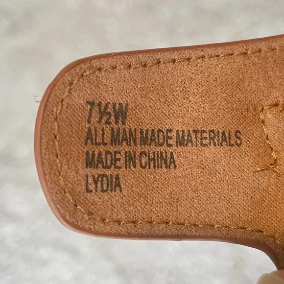 Aerosoles Lydia Sandals - Picture 3 of 3